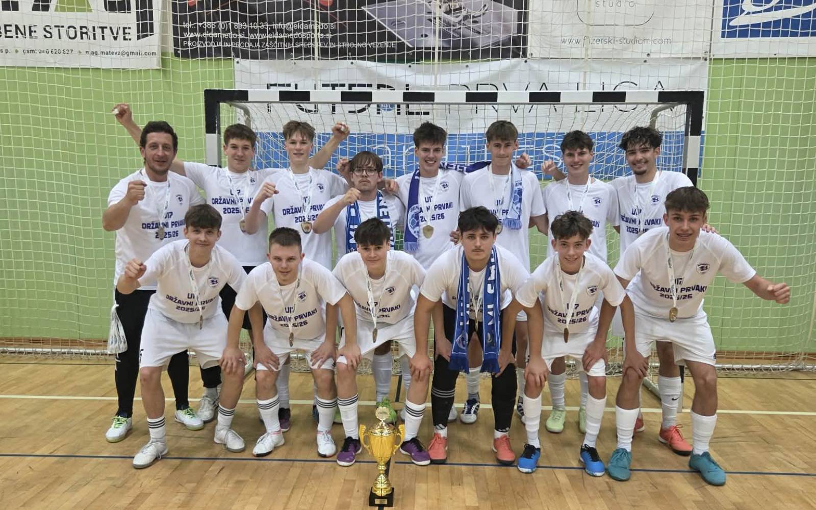 KMN Benedikt z dvojno lovoriko