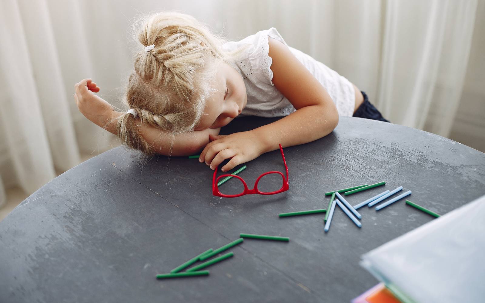 Učne težave in čustveno-vedenjske motnje