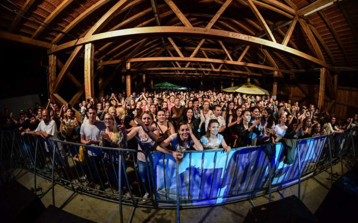 lenart putafest sksg 0109 3