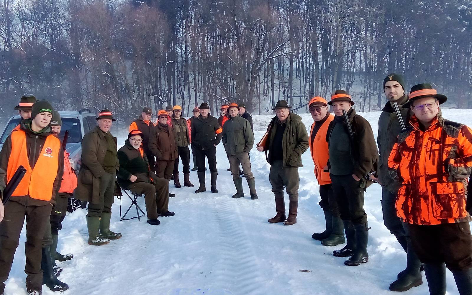 Zimski pohod v snežni belini