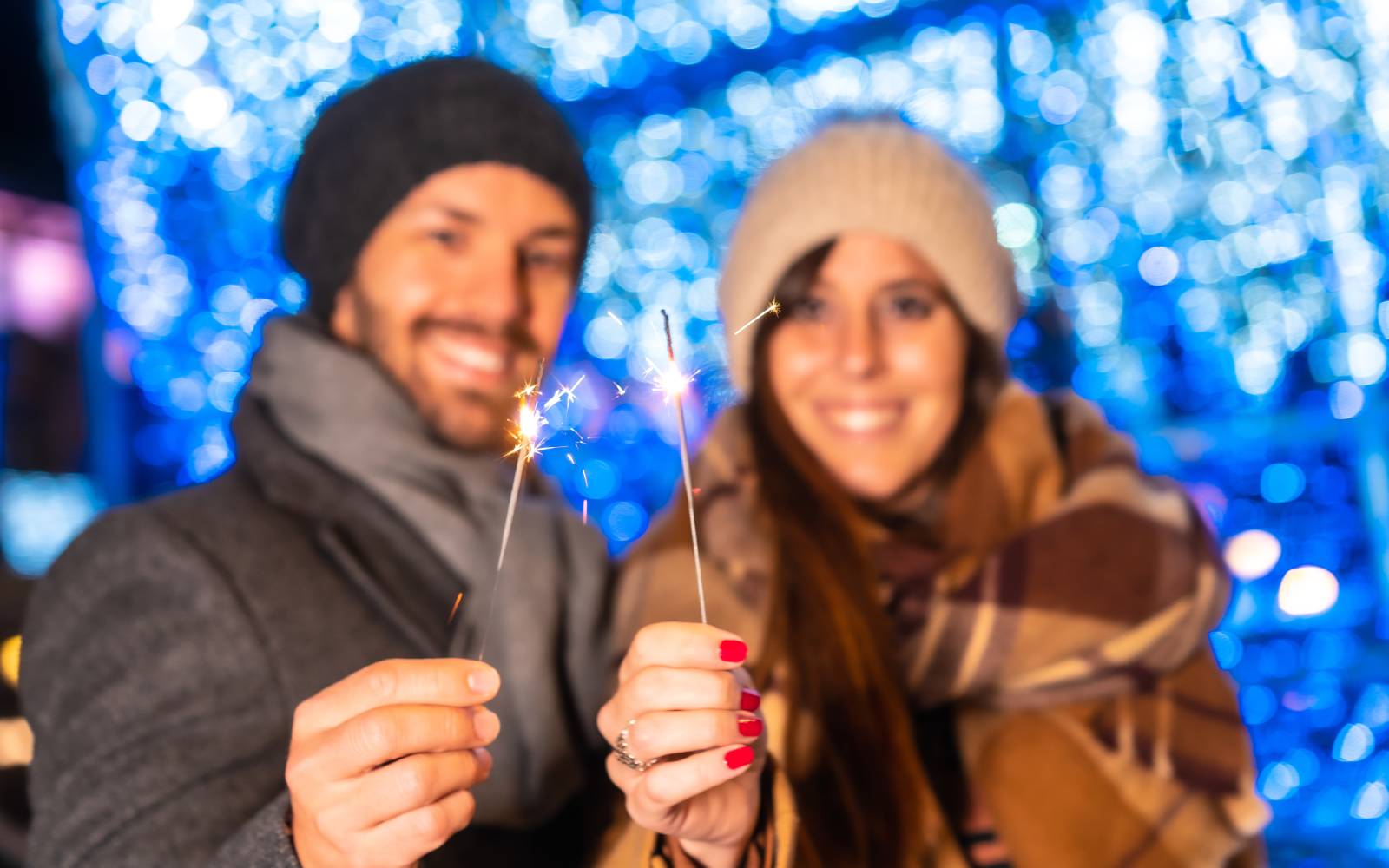 Koliko denarja občine namenijo za praznični december?