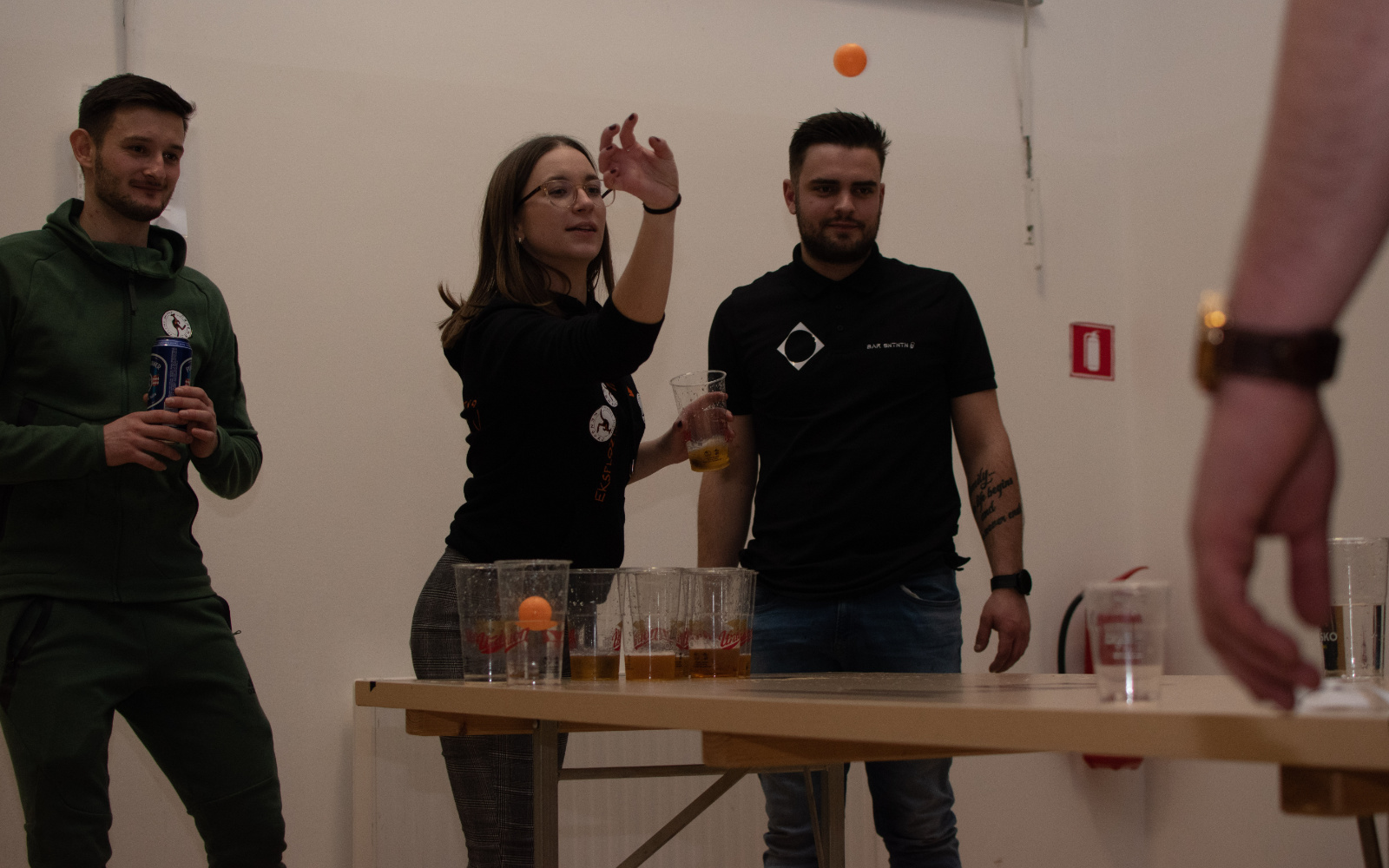 beer pong naslovna p