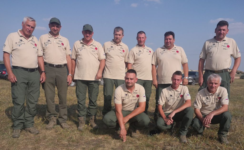 Ekipa LZS, ki je sodelovala na letošnjem EP v lovski kombinaciji na Madžarskem. Foto: arhiv LZS