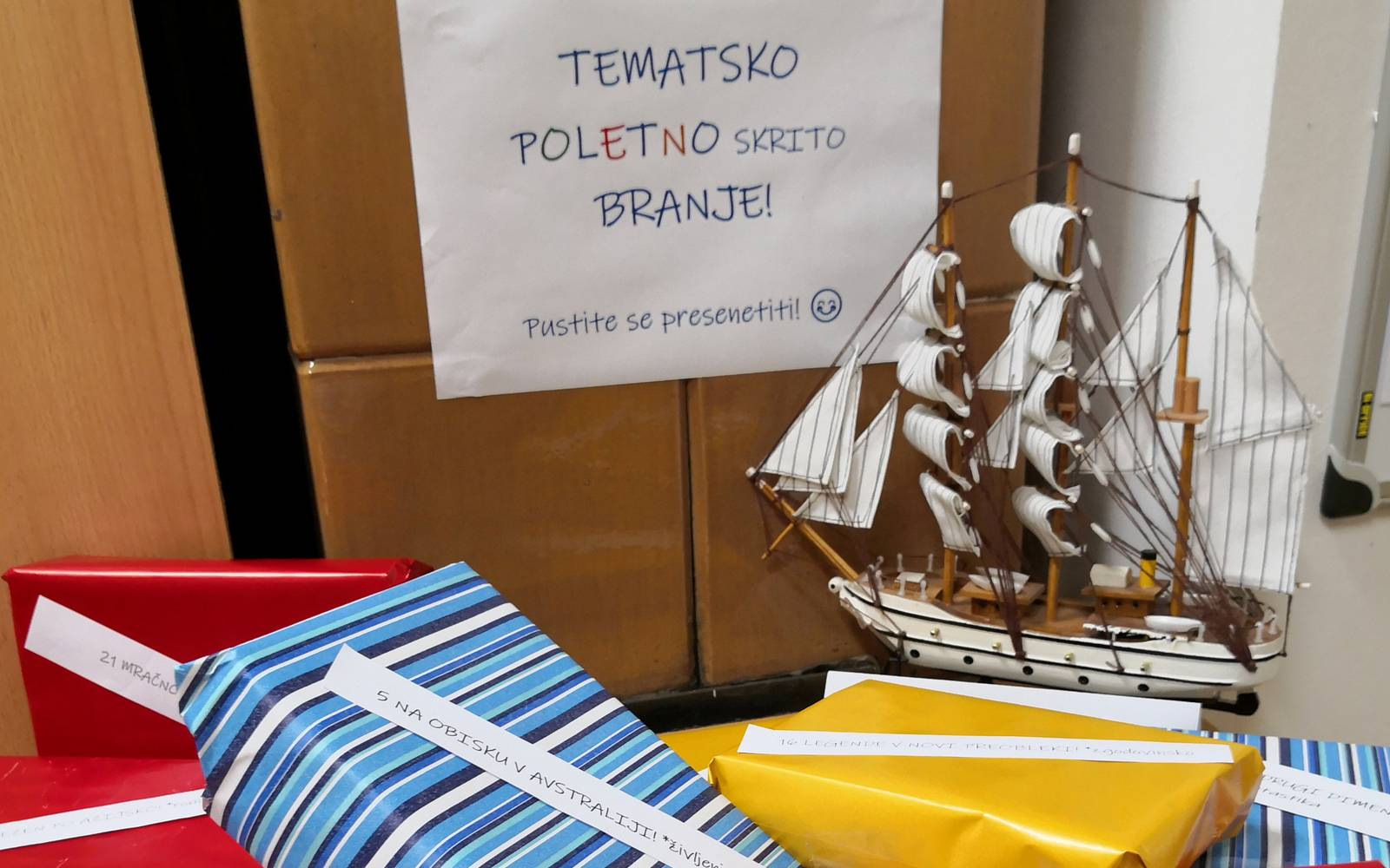 Skrito bralno presenečenje Vas čaka v Knjižnici Lenart. Foto: Rosana Lorbek.