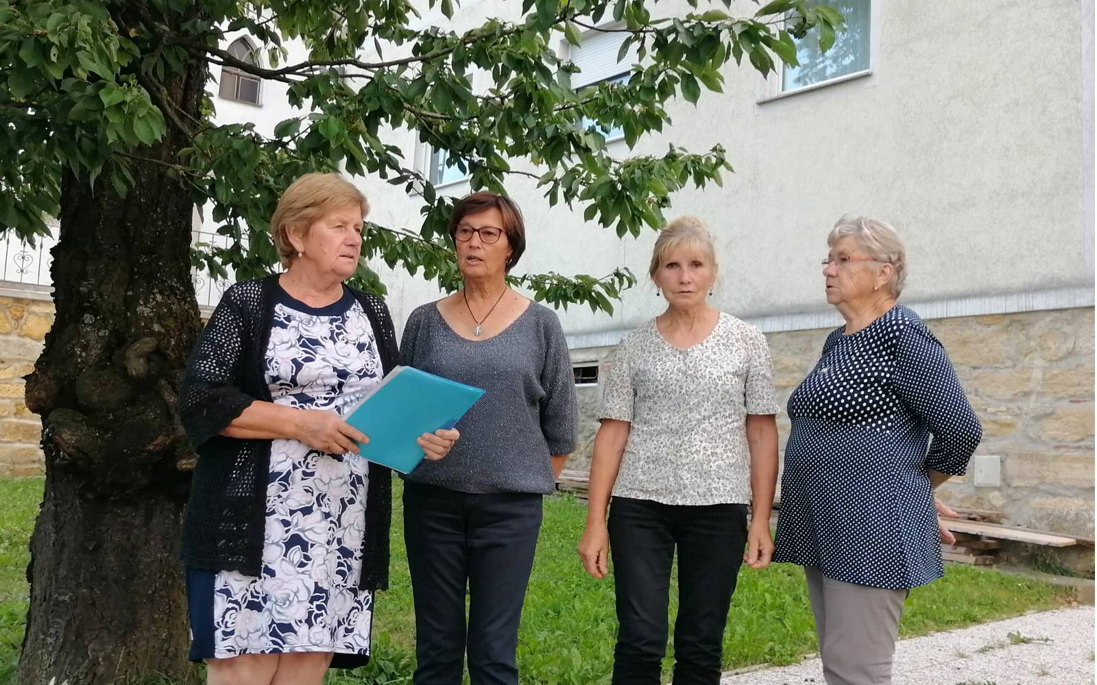 Pevke ljudskih pesmi Društva gospodinj Vitomarci. Foto: KUD Vitomarci