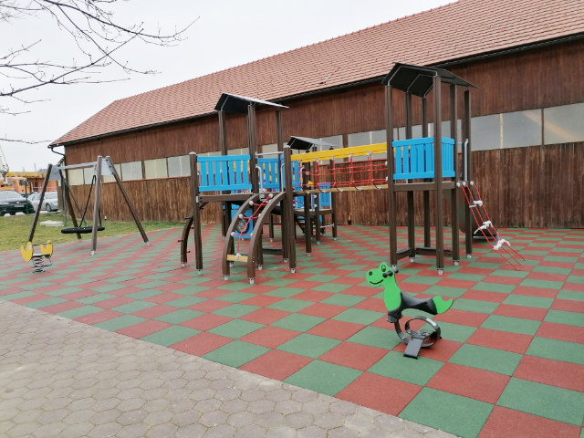 Pridite in uživajte, želimo vam varno in zabavno igro," sporočajo iz Občine Lenart. Foto: arhiv občine