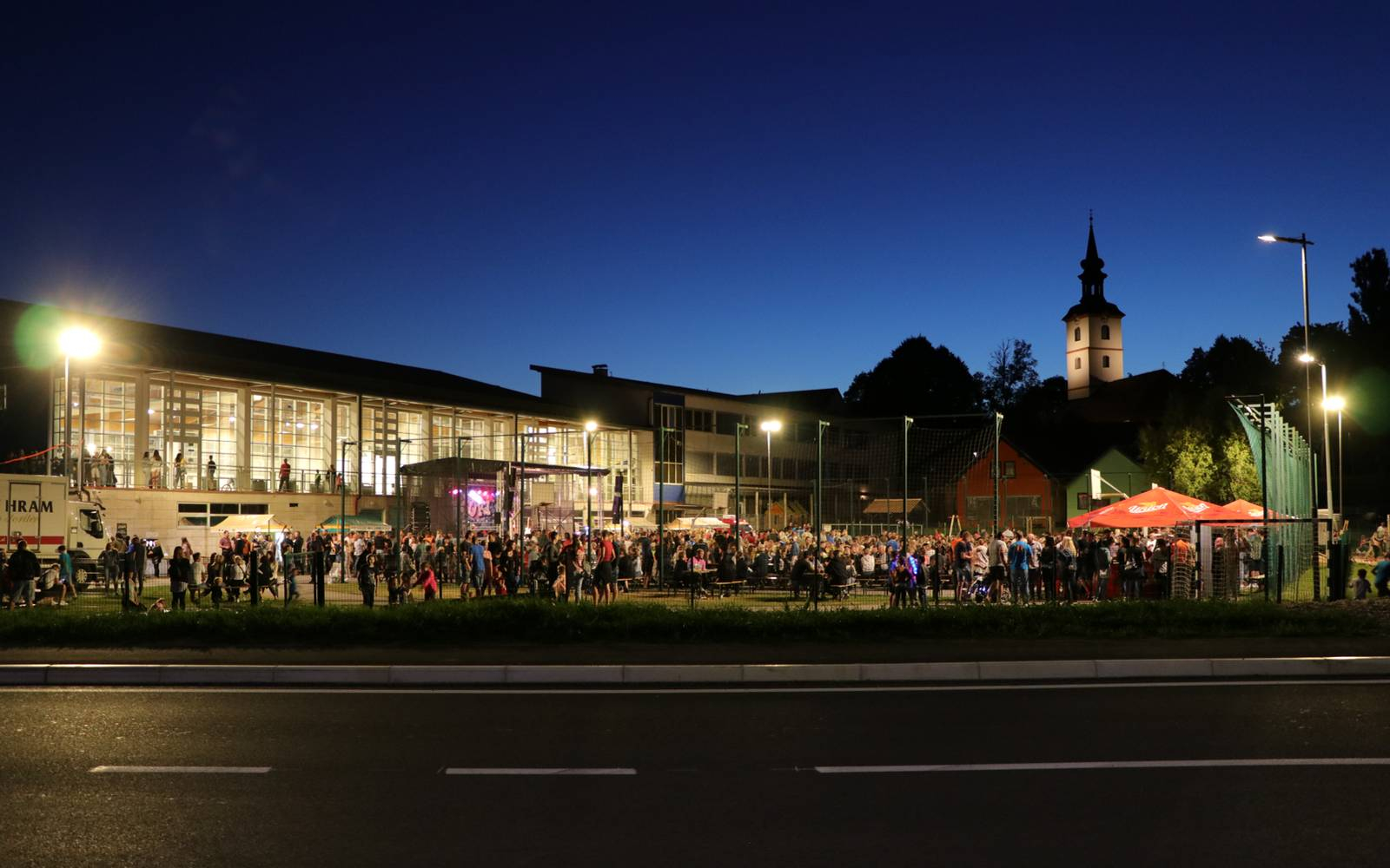 Utrinek gasilske veselice s Čuki. Foto: Rosana Lorbek.