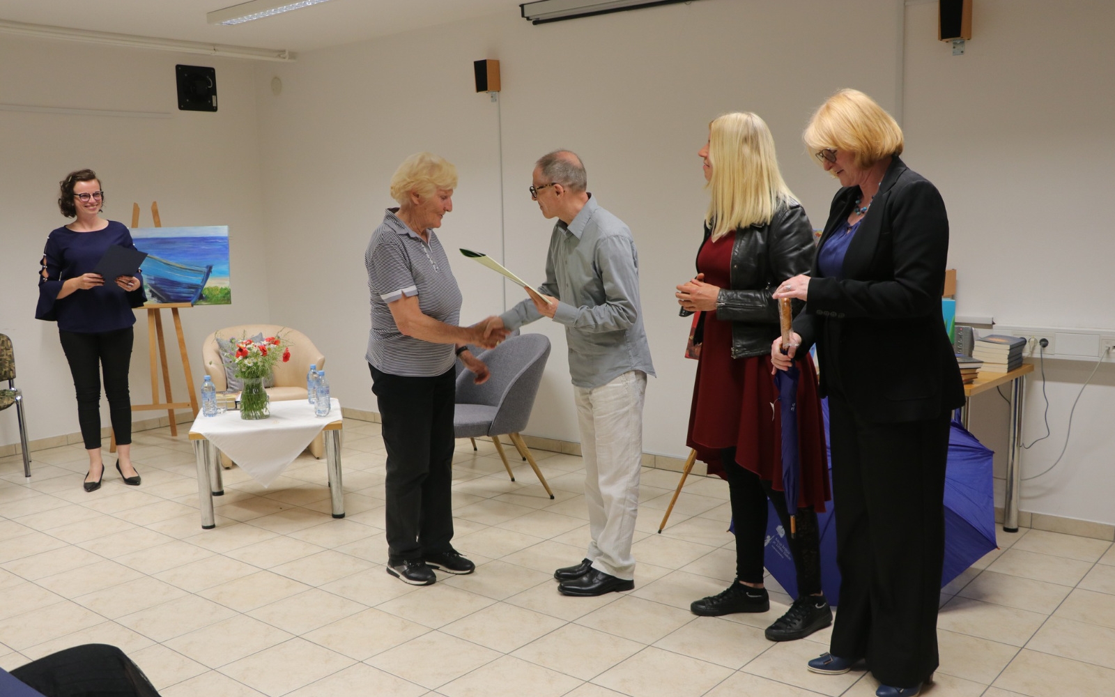 Adelena Neuvirt je druga najstarejša bralka, ki je osvojila bralno značko. Foto: Rosana Lorbek