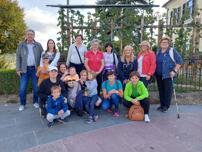 Utrinek iz ene od preteklih obeležitev rožnatega oktobra - dogodka se vsako leto udeleži tudi župan občine Sv. Jurij v Slov. goricah. Foto: arhiv občine.