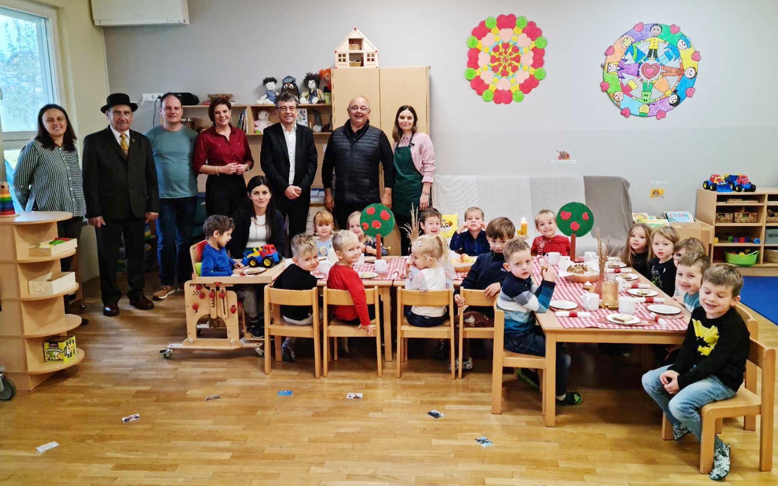 Tradicionalni slovenski zajtrk je priložnost za širjenje zavedanja o pomenu lokalne pridelave hrane ter spoštovanju tradicije in okolja. Foto: arhiv občine