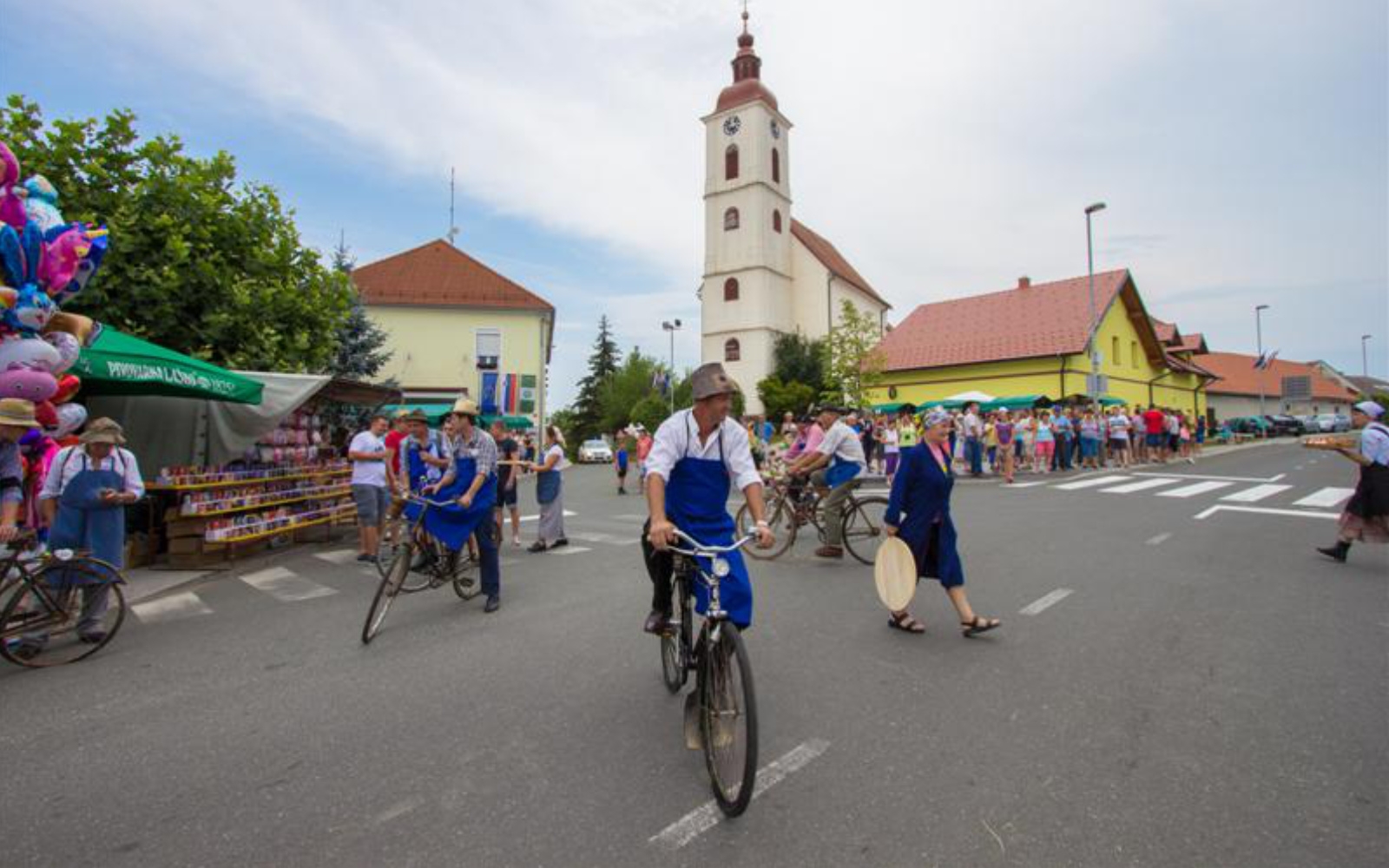 Anin teden vsako leto poteka v mesecu juliju, ob občinskem prazniku in godovanju sv. Ane. Sveta Ana je zavetnica proti revščini in proti nevihti. Foto: arhiv občine