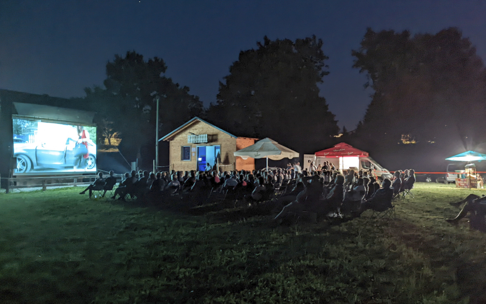 Film OTO2 si je ogledalo več kot 200 obiskovalcev. Foto: arhiv društva