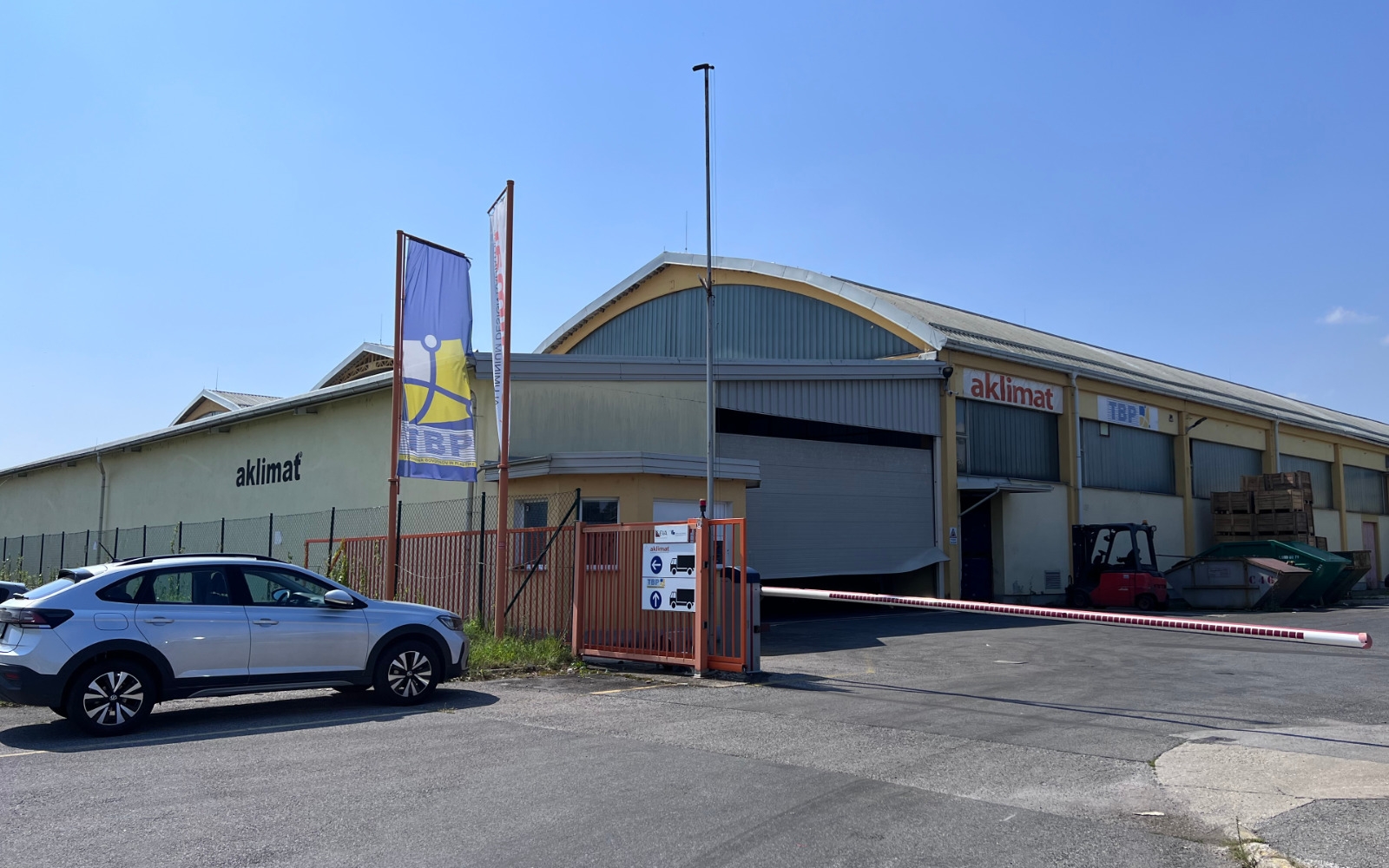 V obratu mariborske Livarne so točno pred pol stoletja začeli s proizvodnjo aluminijastih radiatorjev. Foto: Nina Zorman