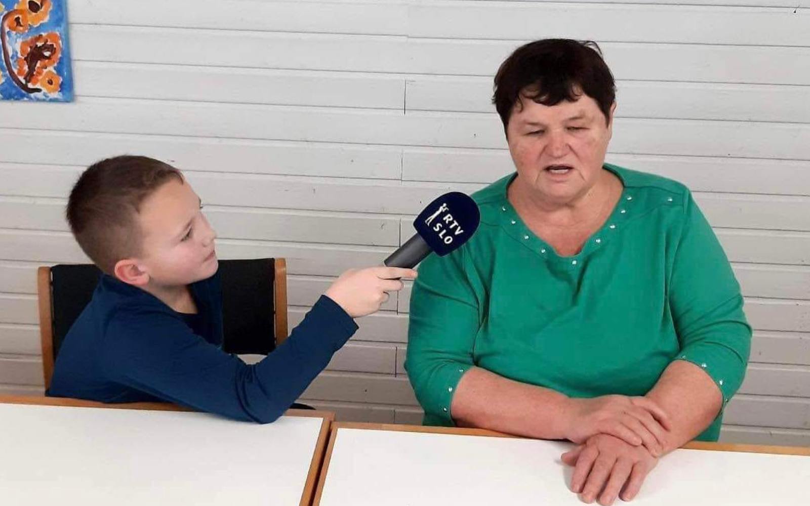 Rozina Lovrenčič in Andraž Černel med pogovorom v Nemčiji. Foto: arhiv KUD Vitomarci