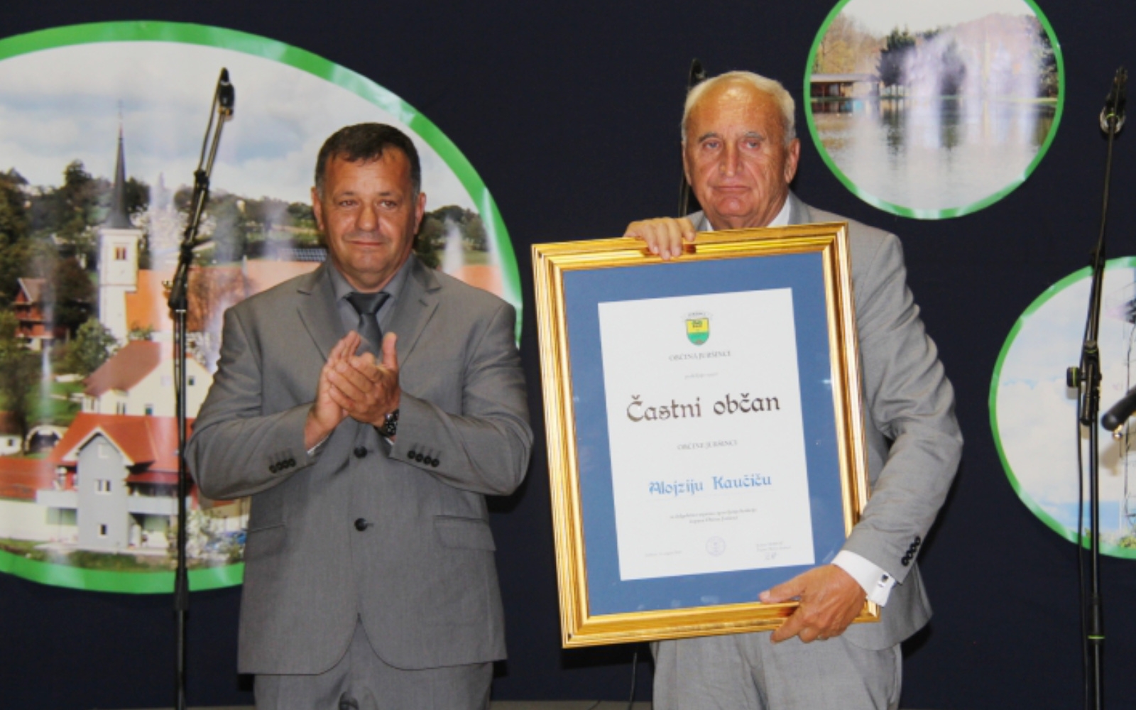 Prvi juršinski župan Alojz Kaučič z listino častnega občan. Foto: arhiv občine