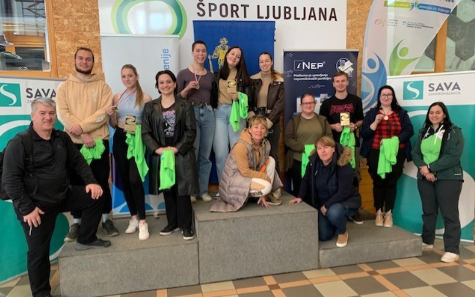 Državna prvakinja med dijakinjami je postala Tamara Rola (druga z desne strani), sicer članica Strelskega društva Trnovska vas. Foto: IC Piramida Maribor