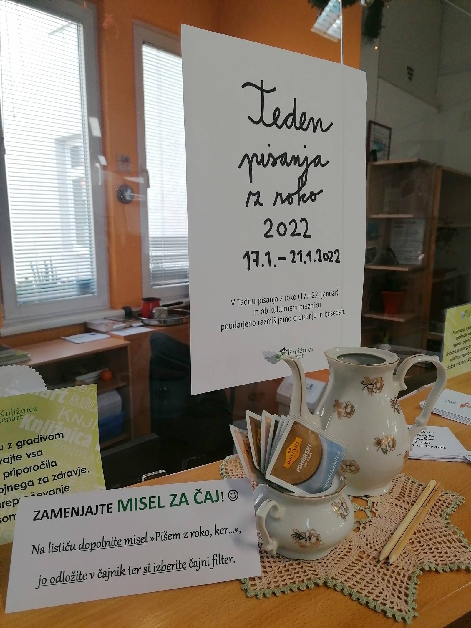 Foto 1 Teden pisanja z roko