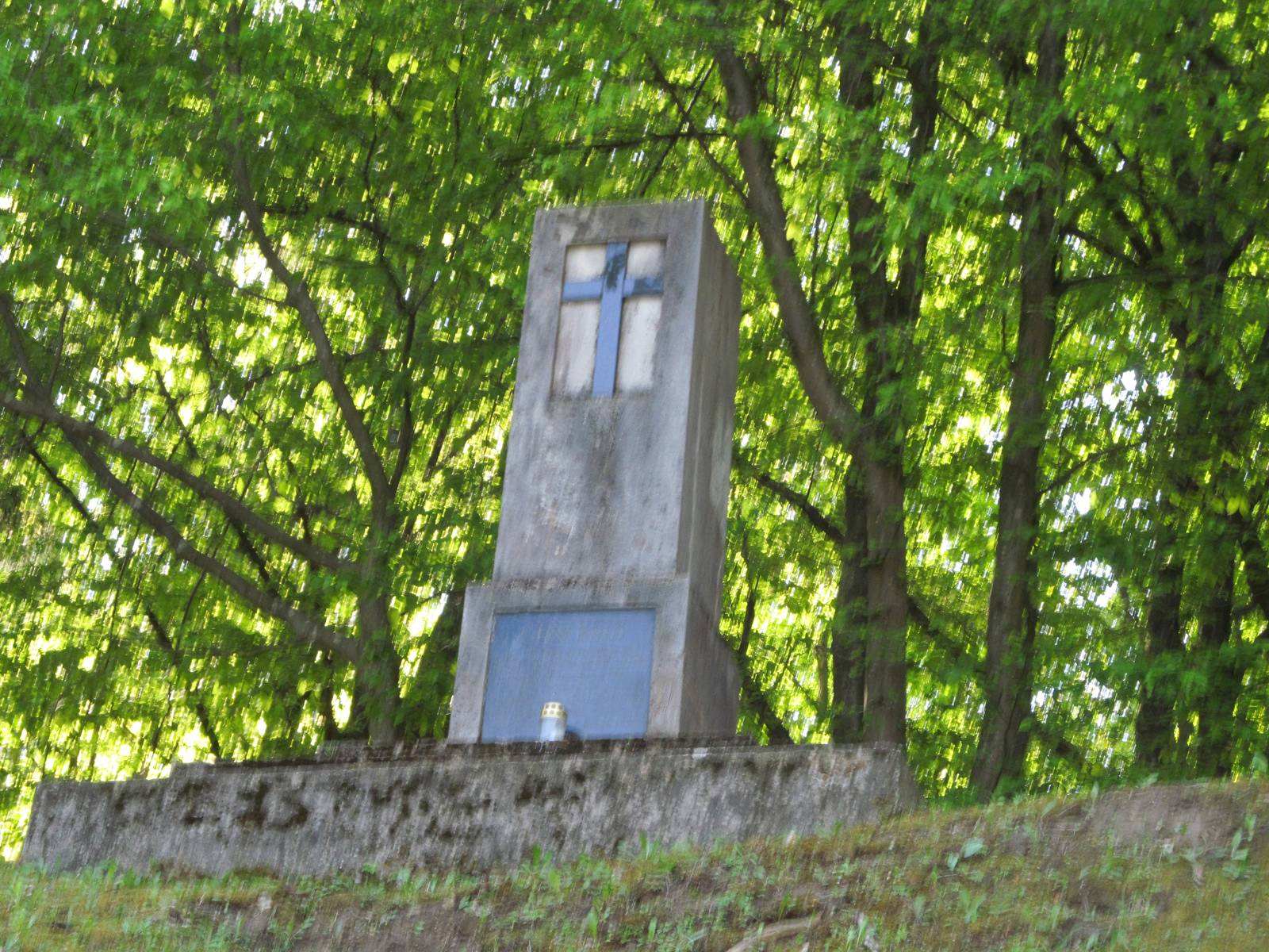 SPOMENIK ČRNI KRIŽ